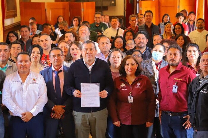 Presentan Barragán y líderes sindicales reforma sobre salarios mínimos en Michoacán