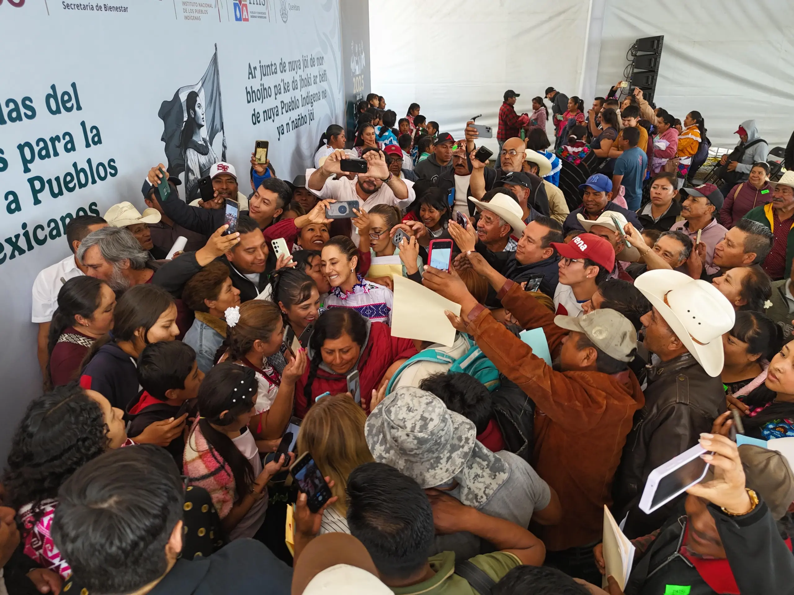 PRESIDENTA CLAUDIA SHEINBAUM ENTREGA 139.9 MDP DEL FAISPIAM A PUEBLOS ORIGINARIOS DE QUERÉTARO