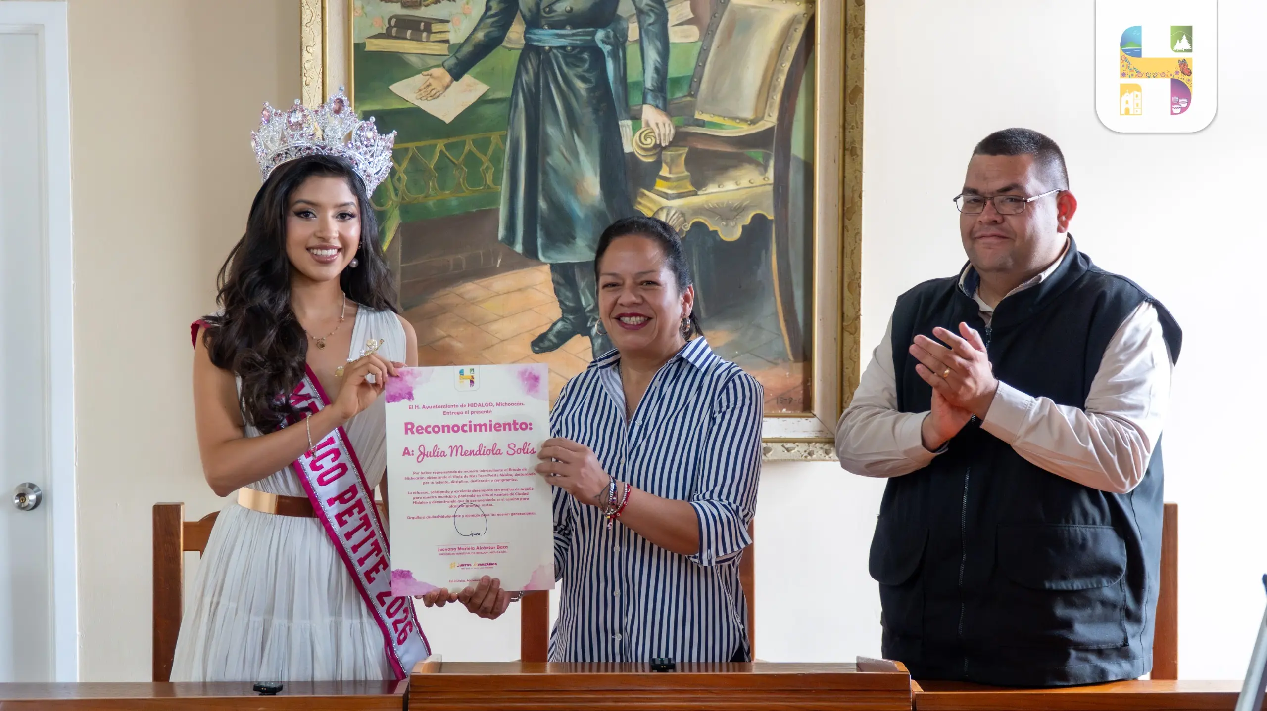 Presidenta Jeovana Alcántar reconoce el triunfo de Julia Mendiola en Miss Teen Petite México 2026