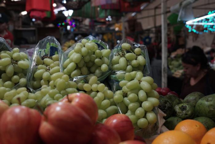 Prevén alza en el precio de la uva en Morelia; podría alcanzar hasta $220 por kilo