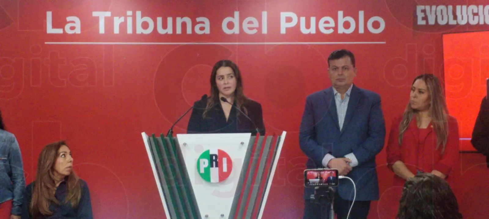 PRI exhibe millonaria renta de patrullas “viejas” en Morelia