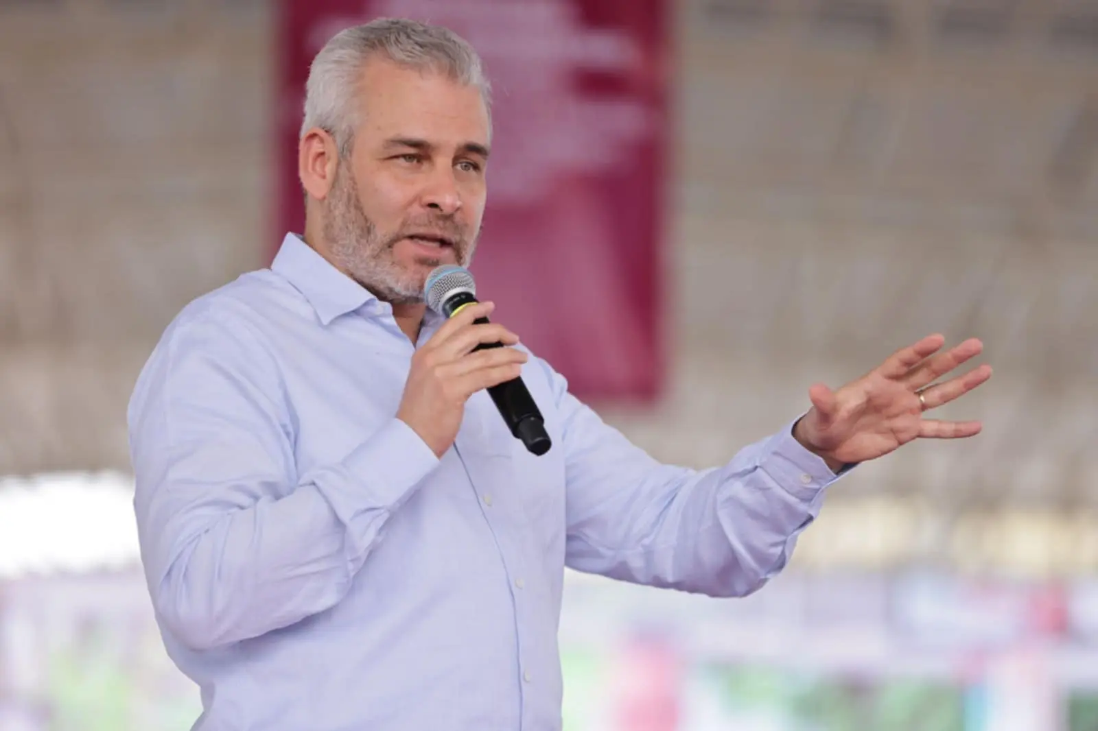 Programa pionero de atención al cáncer ha beneficiado a más de 700 niñas y niños y 2 mil 600 mujeres: Bedolla