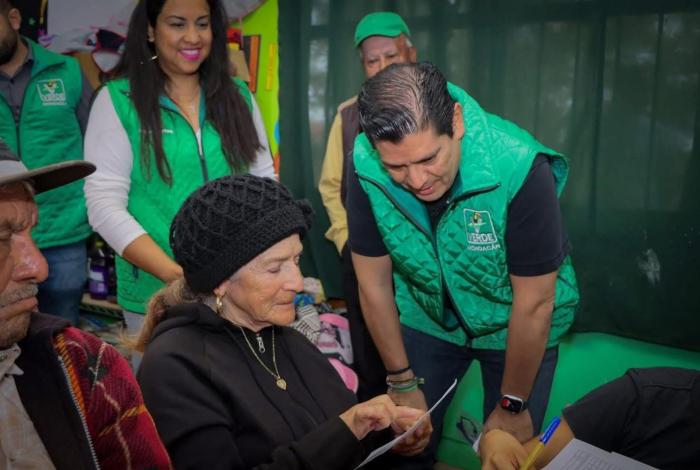 Programa “Ver de Verdad” supera los 10,000 adultos beneficiados en Morelia