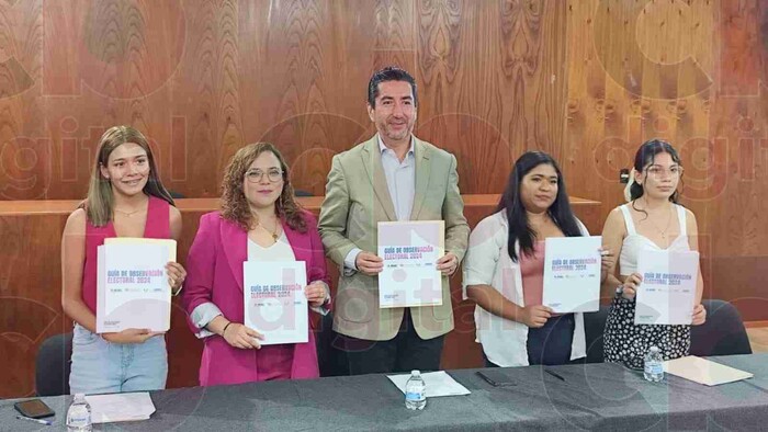 Promueve UVAQ a 50 observadores electorales para 2 de junio