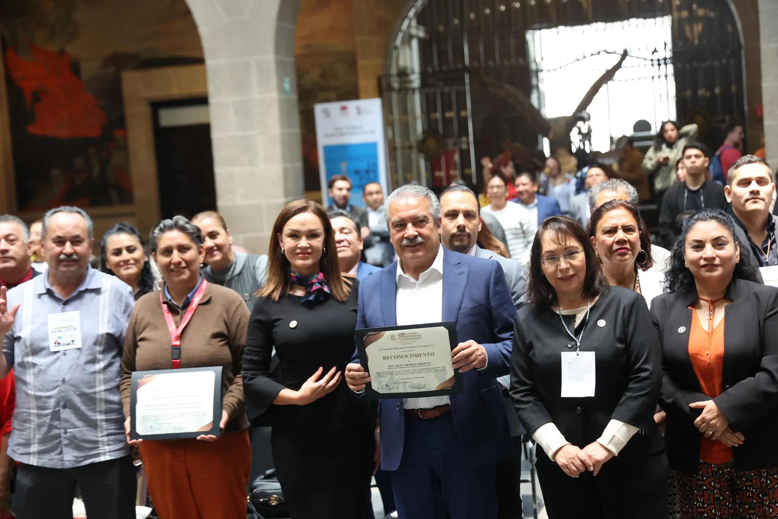 Propone Morón acciones legislativas para garantizar derechos de migrantes mexicanos