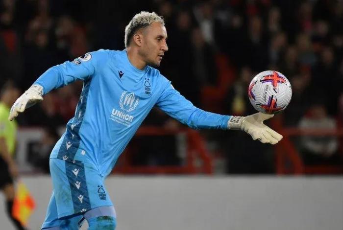 Pumas en busca de Keylor Navas