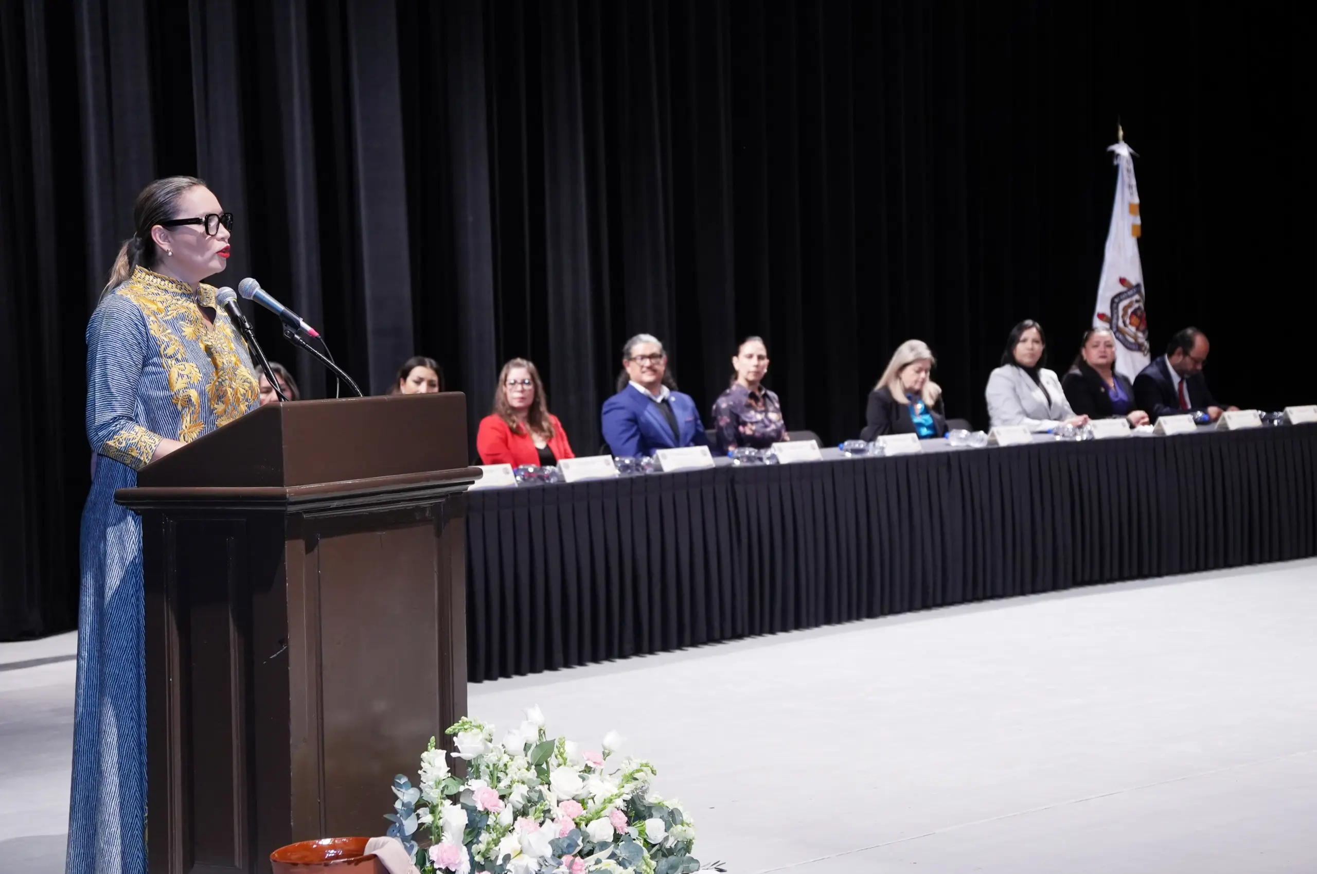 Que el respeto, la justicia y la solidaridad guíen sus decisiones, convoca Yarabí Ávila a egresados de preparatoria