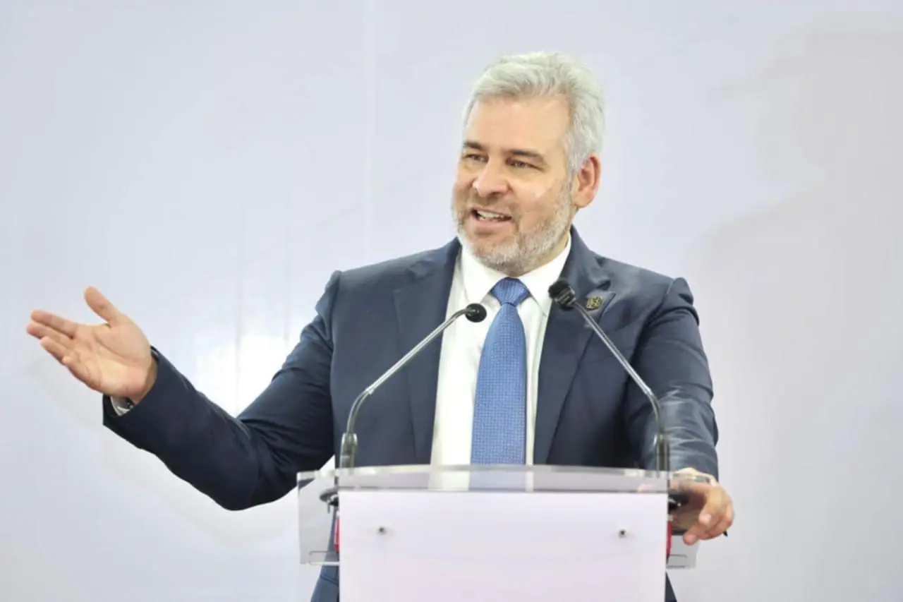 Ramírez Bedolla destaca avances en materia de seguridad y educación en el estado