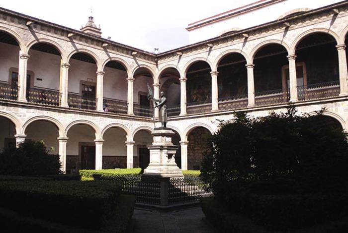 Rectoría de la Michoacana realizará la tercera entrega del Reconocimiento “Legado Nicolaita”