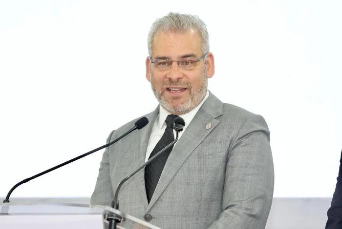 Redadas en EEUU generan temor e incertidumbre en migrantes: Bedolla