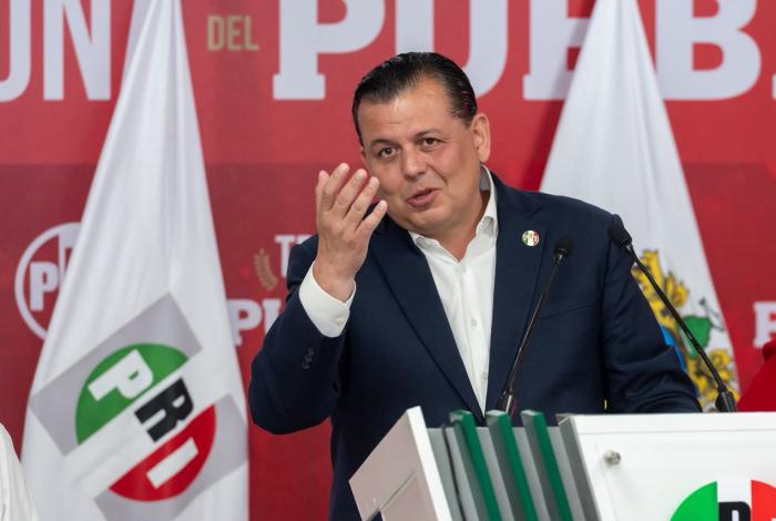 Reforma integral y mando centralizado, para abatir problemas de seguridad: Guillermo Valencia