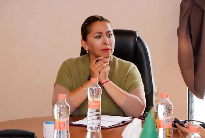 Refrenda Alma Mireya González su compromiso con la transparencia y la rendición de cuentas