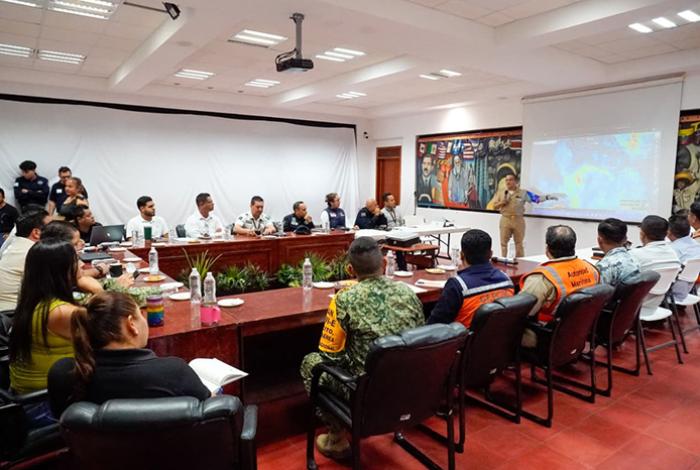 Refuerza Lázaro Cárdenas prevención ante posible formación de la tormenta tropical Simón