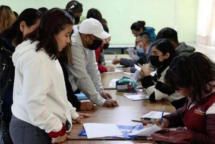 Registro para Jóvenes Escribiendo el Futuro 2025 en octubre
