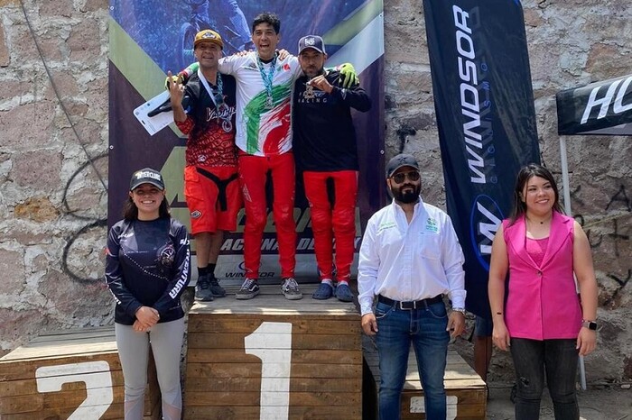 Regresa con medallas a Morelia, la liga Michoacana de BMX