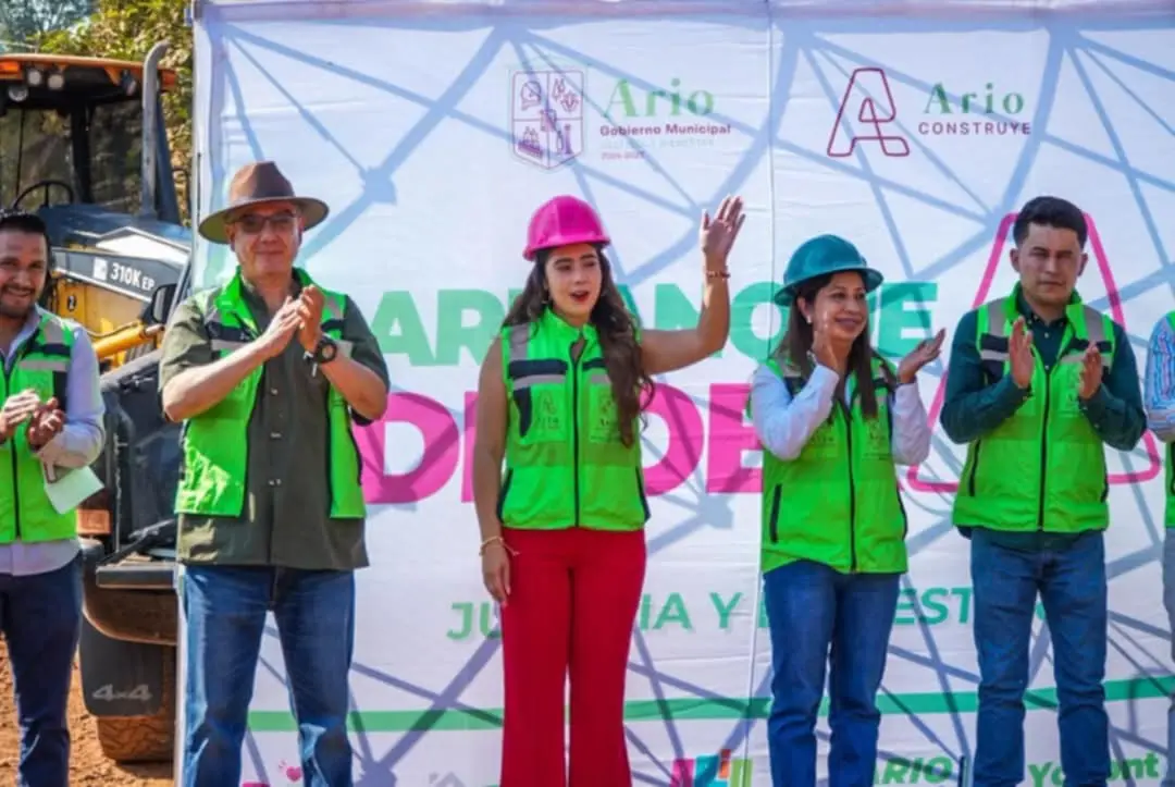 REHABILITACIÓN DE CAMINOS E ILUMINACIÓN PÚBLICA, UNA REALIDAD EN ARIO CON YOHANA MENDOZA