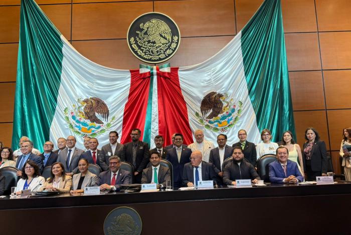 Rendición de cuentas, premisa en administración de Yarabí Ávila; entrega Estados Financieros Auditados a la ASF