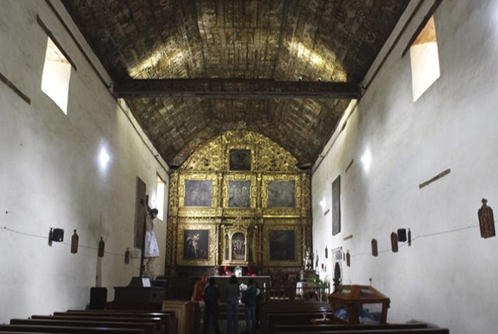 Repararán la histórica Capilla de Santiago Apóstol en Tupátaro tras 30 años de abandono