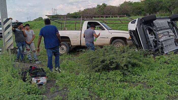 Reportan otros cuatro accidentes vehiculares en la Autopista Siglo XXI