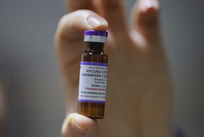 Reportan un fallecimiento por sarampión en Michoacán; llaman a reforzar vacunación