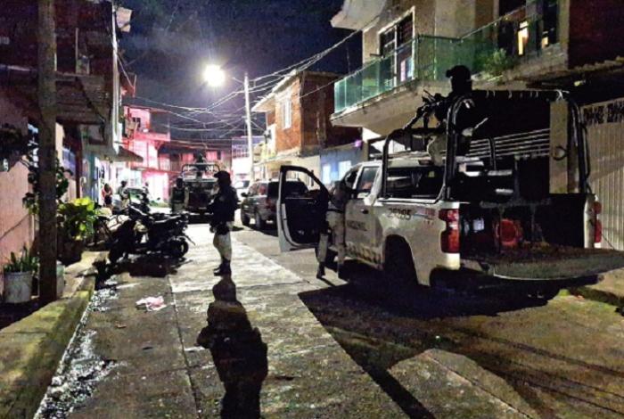Reporte de agresión armada moviliza a policías y GN, en la colonia Vicente Guerrero