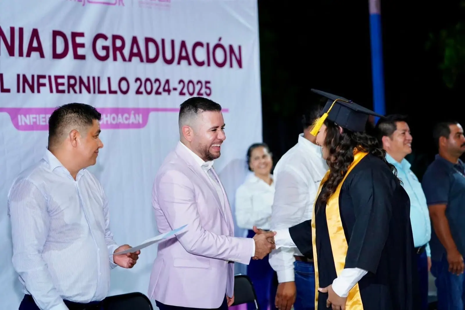 Reyes Galindo impulsa trabajo cercano a la gente en el Distrito 22