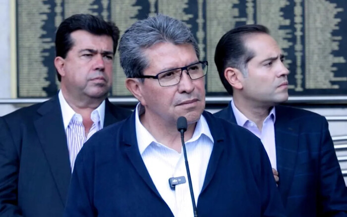 Ricardo Monreal frena juicio político contra jueces por reforma judicial