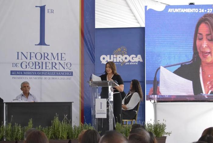 Rinde Alma Mireya González Sánchez su Primer Informe de Gobierno en Quiroga