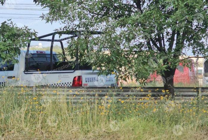 Roban auto a migrante y lo abandonan amarrado en la Morelia-Pátzcuaro