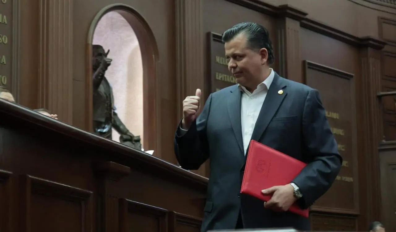 Se aprueba Día del Padre en Michoacán