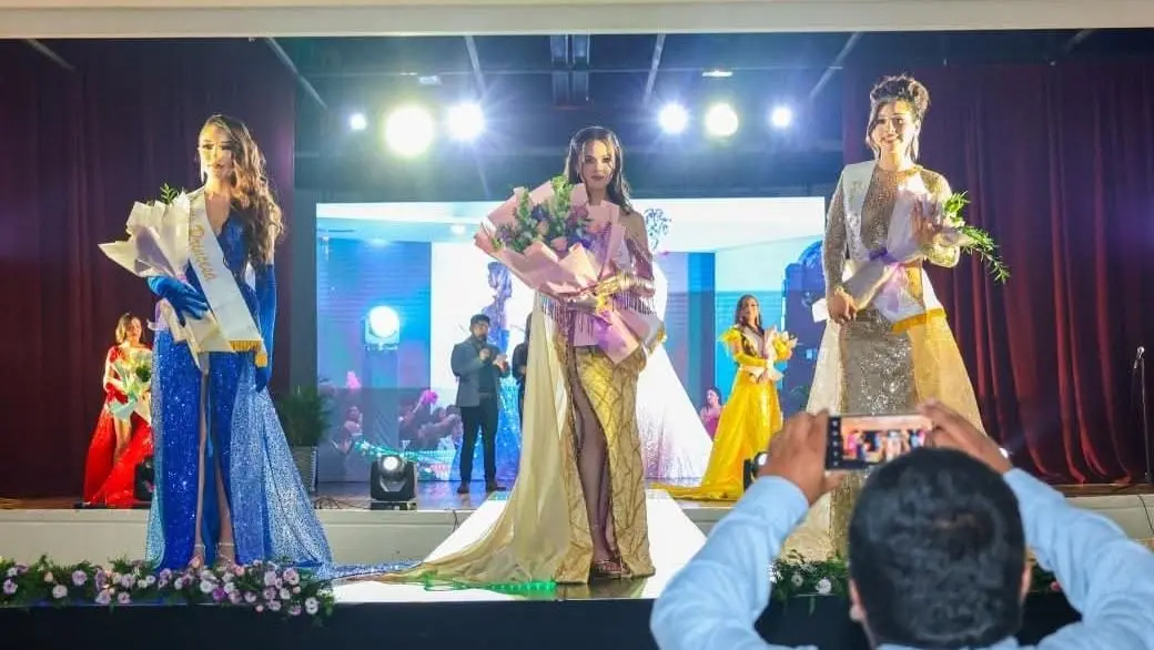 Se corona nueva Reina del Cobre 2025