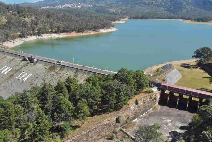 Se detiene desfogue de presa de Cointzio: Conagua