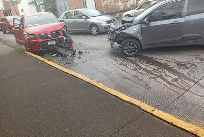 Se registra choque en la subida a Santa María, en Morelia