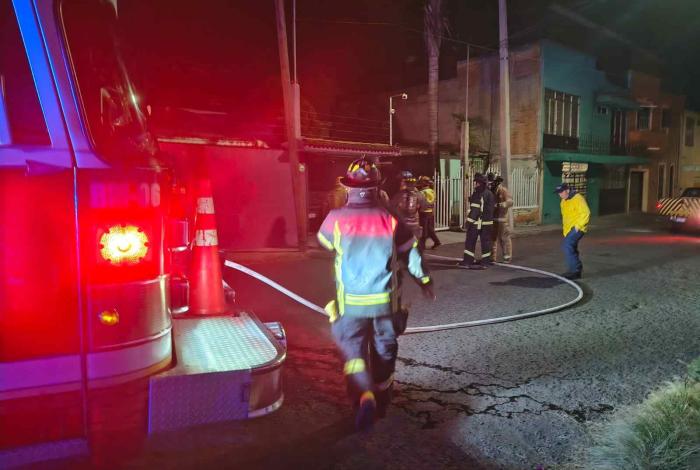 Se registra incendio en domicilio al norte de Morelia