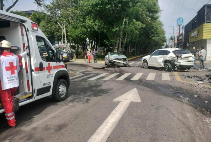 Se registran 2 percances vehículares en diferentes sitios de Morelia