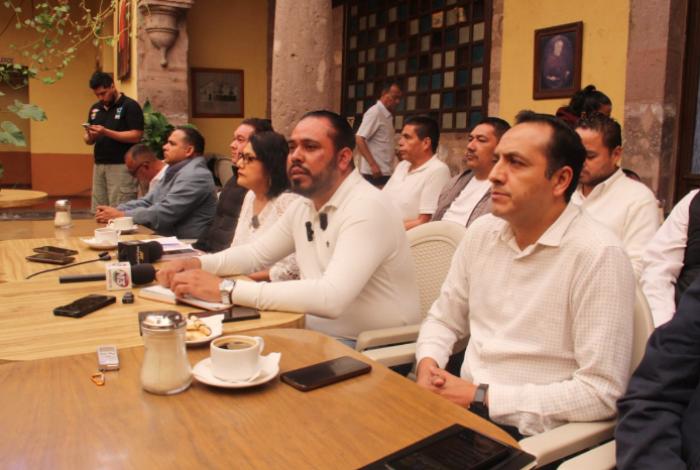 Se unen corrientes de la CNTE; dicen que no hay contacto con Morón ni con Héctor Ayala