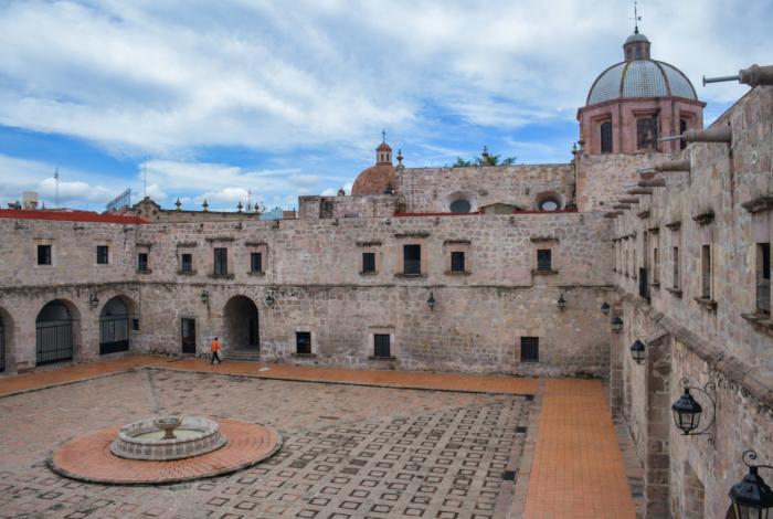 Secum reitera compromiso con la inclusión en la Casa de la Cultura de Morelia