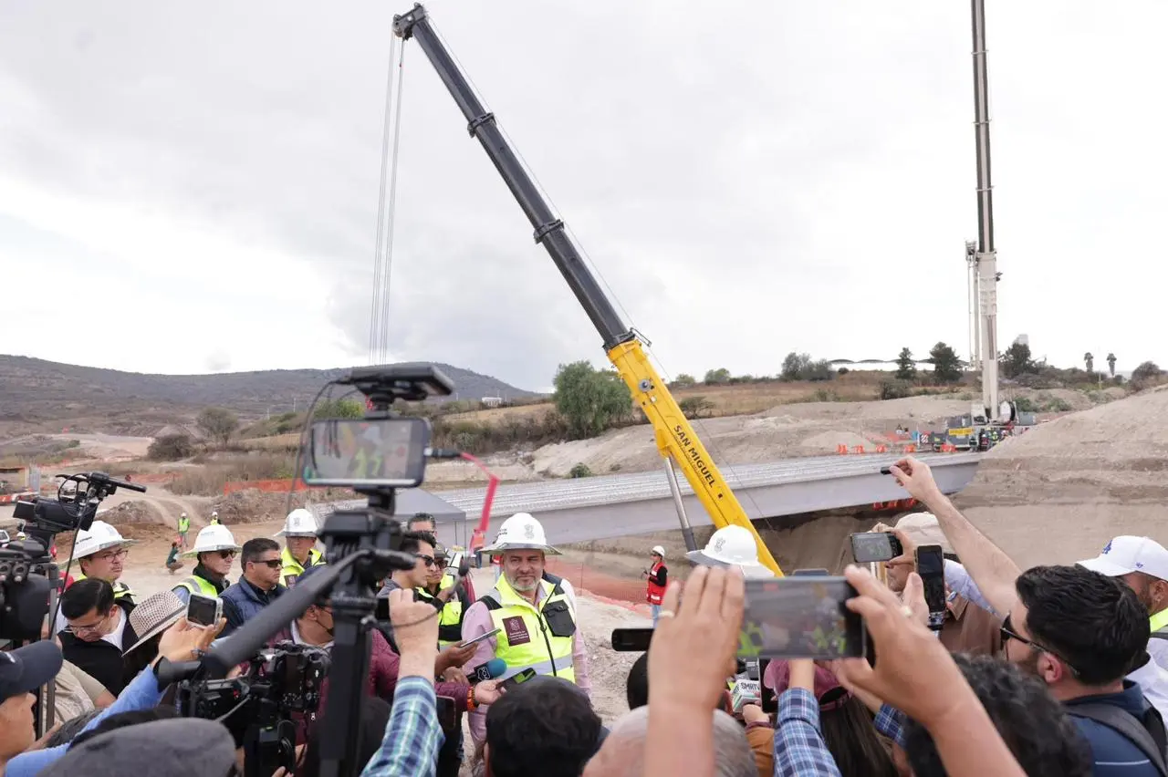 Segundo anillo periférico de Morelia, una supercarretera con altos estándares y visión de futuro: Bedolla