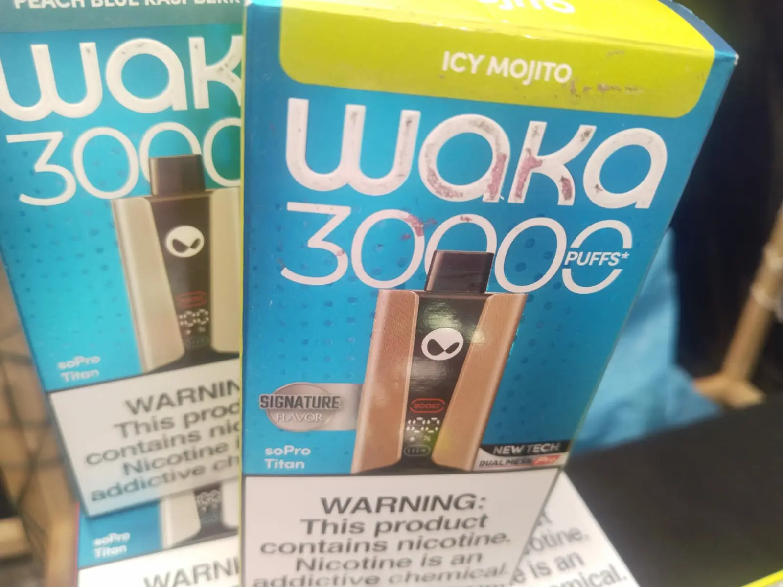 Senado aprueba prohibición de venta de vapeadores y cigarrillos electrónicos en México