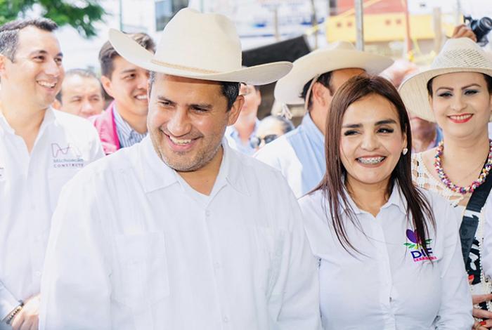 Sheinbaum confirma que la esposa de Carlos Manzo será la presidenta municipal de Uruapan