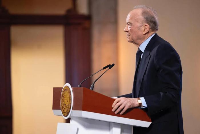 Sheinbaum: Gertz Manero no ha renunciado a la FGR