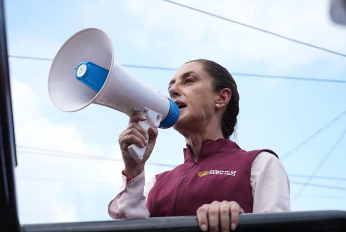 Sheinbaum insta a damnificados a reflexionar sobre su voto en Tianguistengo