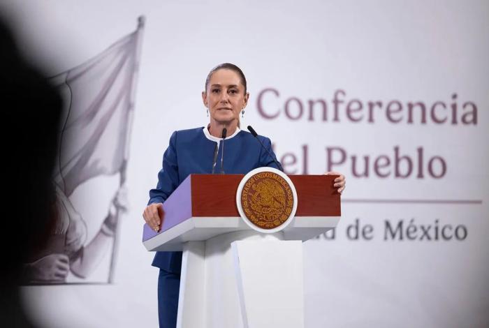 Sheinbaum niega distanciamiento con AMLO y reconoce logros de la 4T