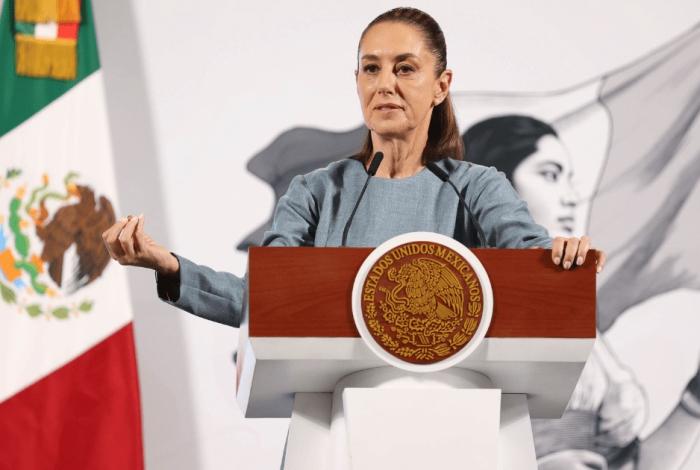 Sheinbaum no ha dicho si viene a Maruata; prometió inaugurar hospital en agosto