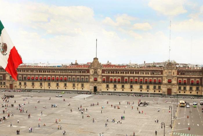Sheinbaum valora si inaugura el Mundial en el Zócalo o en sede alterna