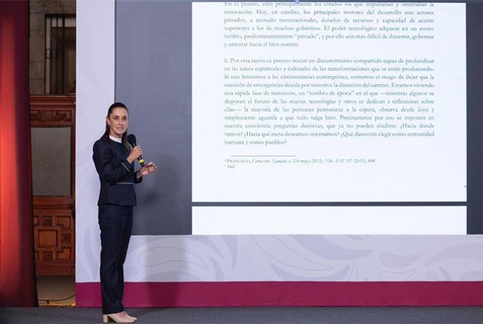 Sheinbaum ve “muy interesante” la reflexión “humanista” del papa León XIV sobre IA