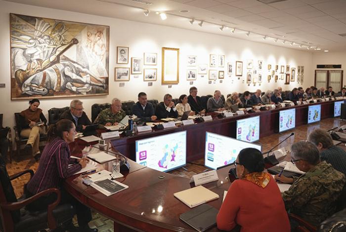 Sheinbaum y Bedolla revisan acciones del Plan Michoacán por la Paz y la Justicia