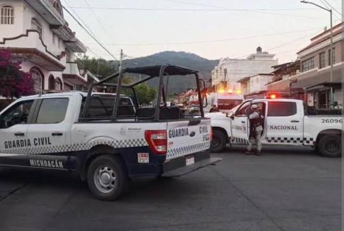 Sicarios ingresan a vivienda en Uruapan y as3s1nan a dos hombres