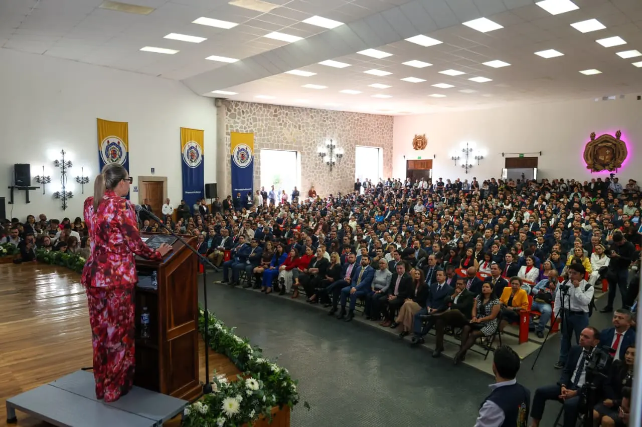 Sigamos construyendo en equipo y con equidad una Universidad Michoacana fuerte y profundamente humana: Yarabí Ávila