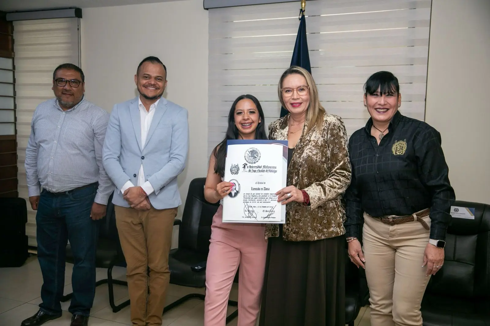 Somos una sociedad fuerte y grande para transformar nuestro entorno: Yarabí Ávila